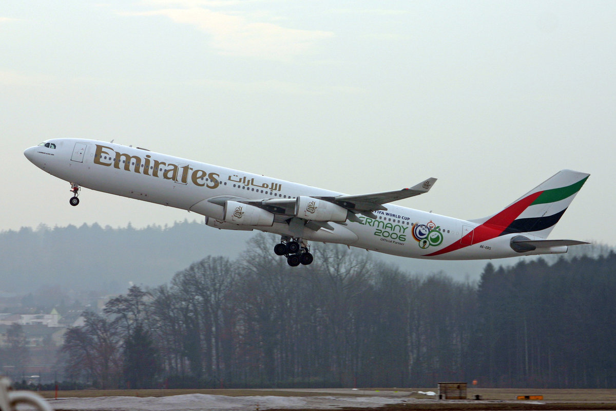 Emirates Airlines, A6-ERS, Airbus A340-313X, msn: 139, 25.Januar 2006, ZRH Zürich, Switzerland.