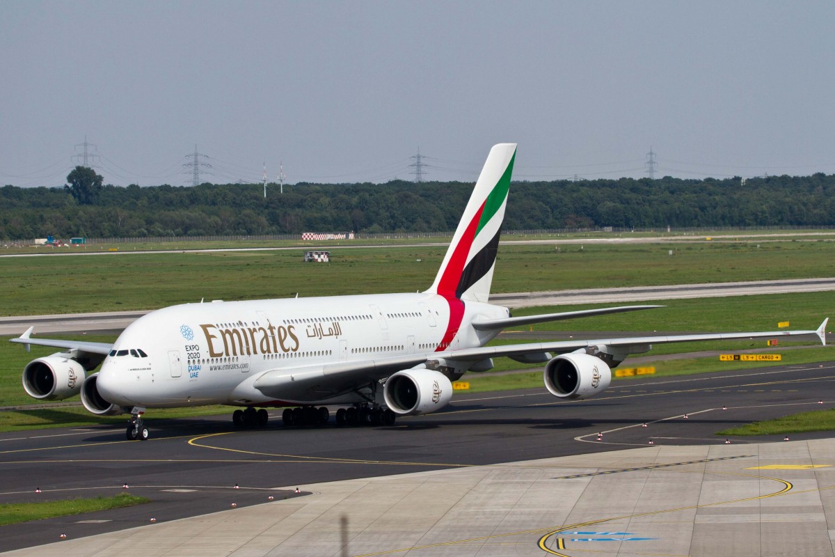 Emirates (EK-UAE), A6-EDH, Airbus, A 380-861 (Expo 2020 Dubai-Sticker), 22.08.2015, DUS-EDDL, Düsseldorf, Germany 
