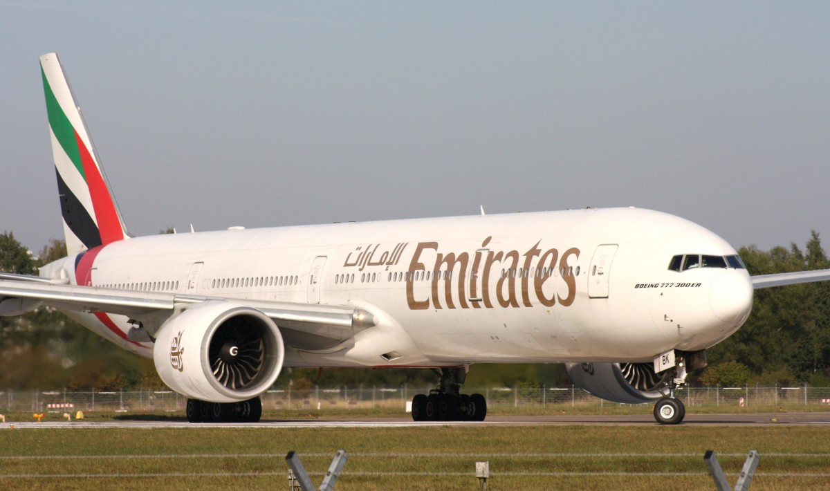 Emirates,A6-EBK,(c/n34481),Boeing 777-31H(ER),03.10.2013,HAM-EDDH,Hamburg,Germany