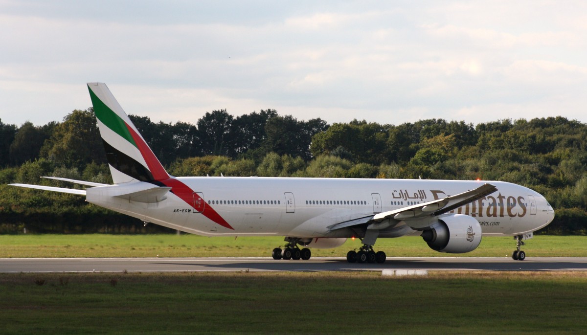 Emirates,A6-EGW,(c/n35601),Boeing 777-31H(ER),28.09.2013,HAM-EDDH,Hamburg,Germany