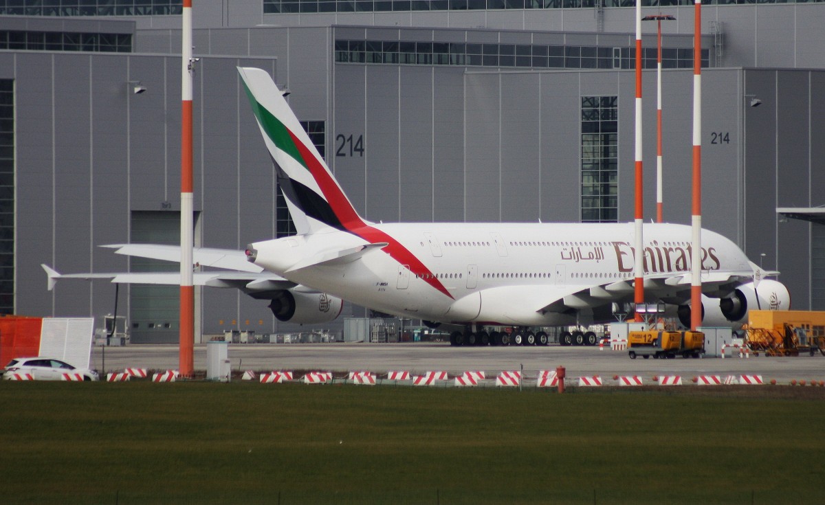 Emirates,F-WWSH,Reg.A6-EOH,(c/n 0174),Airbus A380-861,24.02.2015,XFW-EDHI,hamburg-Finkenwerder,Germany
