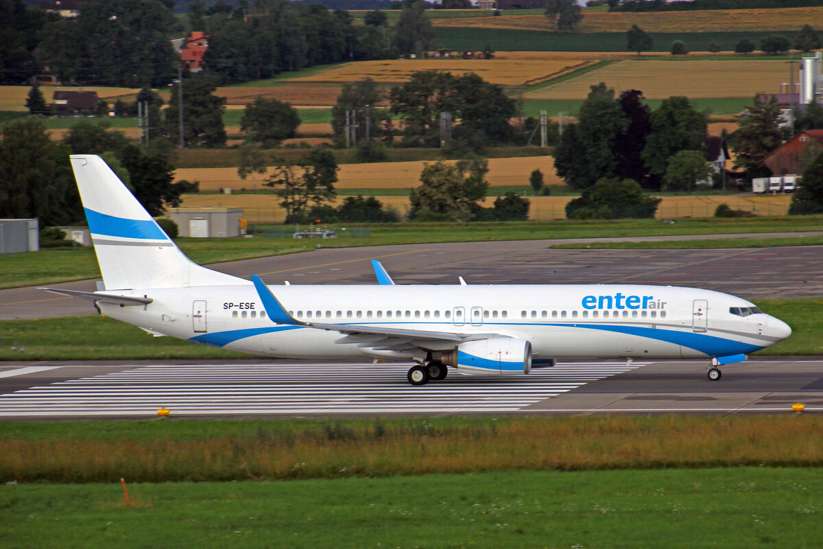 EnterAir, SP-ESE, Boeing 737-8Q8, msn: 30688/2280, 11.Juli 2021, ZRH Zürich, Switzerland.