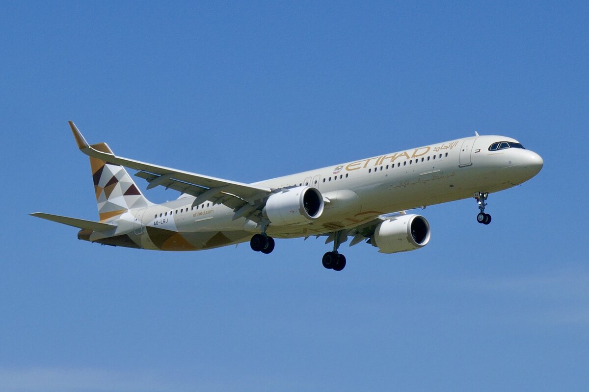 Etihad, A321-251 Neo (LR), A6-LRJ, 20.6.26, Z�rich.