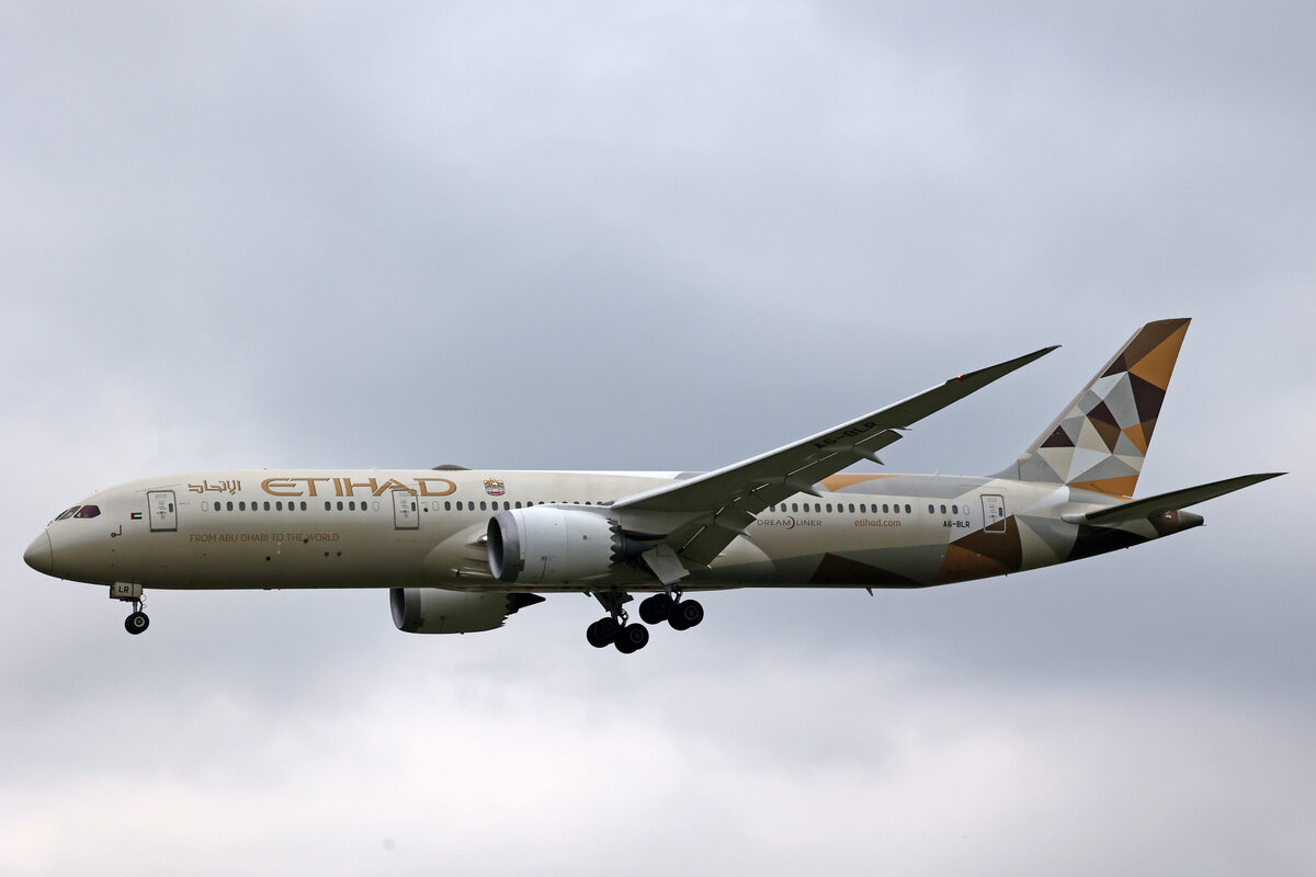 Etihad Airways, A6-BLR, Boeing B787-9, msn: 39663/620, 19.April 2023, ZRH Zürich, Switzerland.