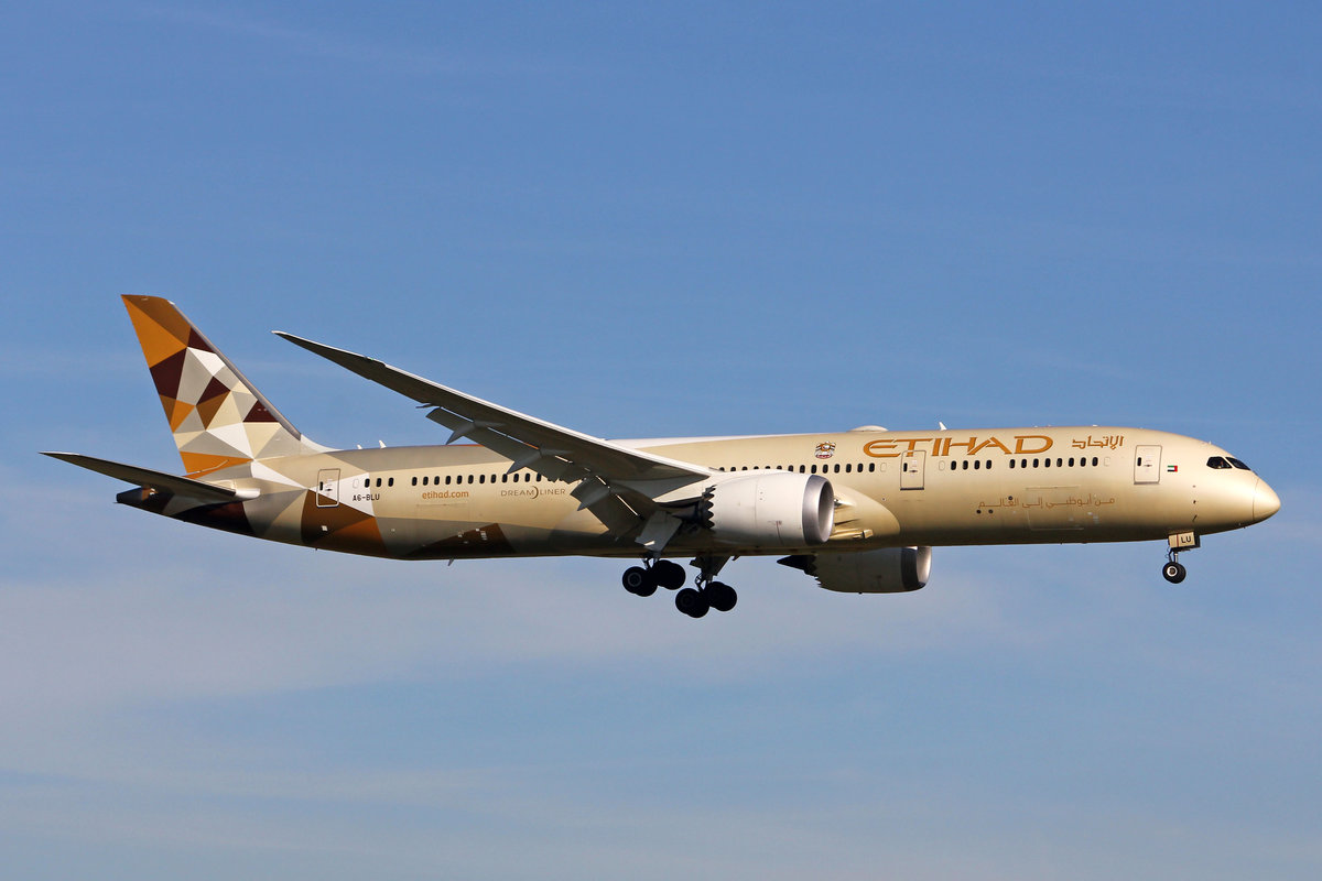 Etihad Airways, A6-BLU, Boeing 787-9, msn: 39675/744, 14.November 2020, ZRH Zürich, Switzerland.