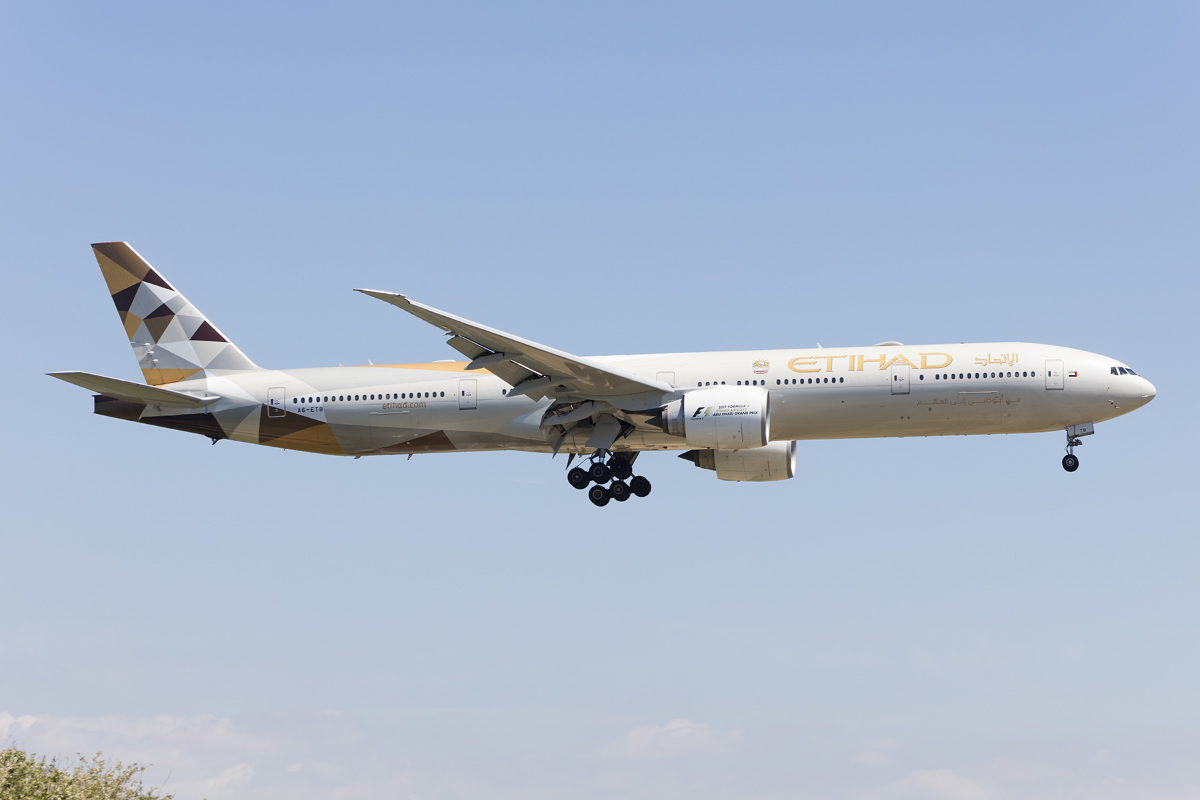 Etihad Airways, A6-ETR, Boeing, B777-3FX-ER, 30.04.2017, FCO, Roma, Italy


