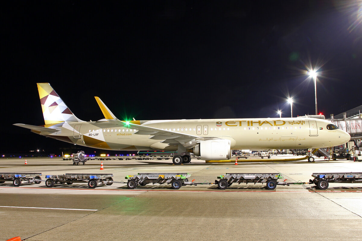 Etihad Airways, A6-LRF, Airbus A321-251XLR, msn: 12712, 29.November 2025, ZRH Zürich, Switzerland.