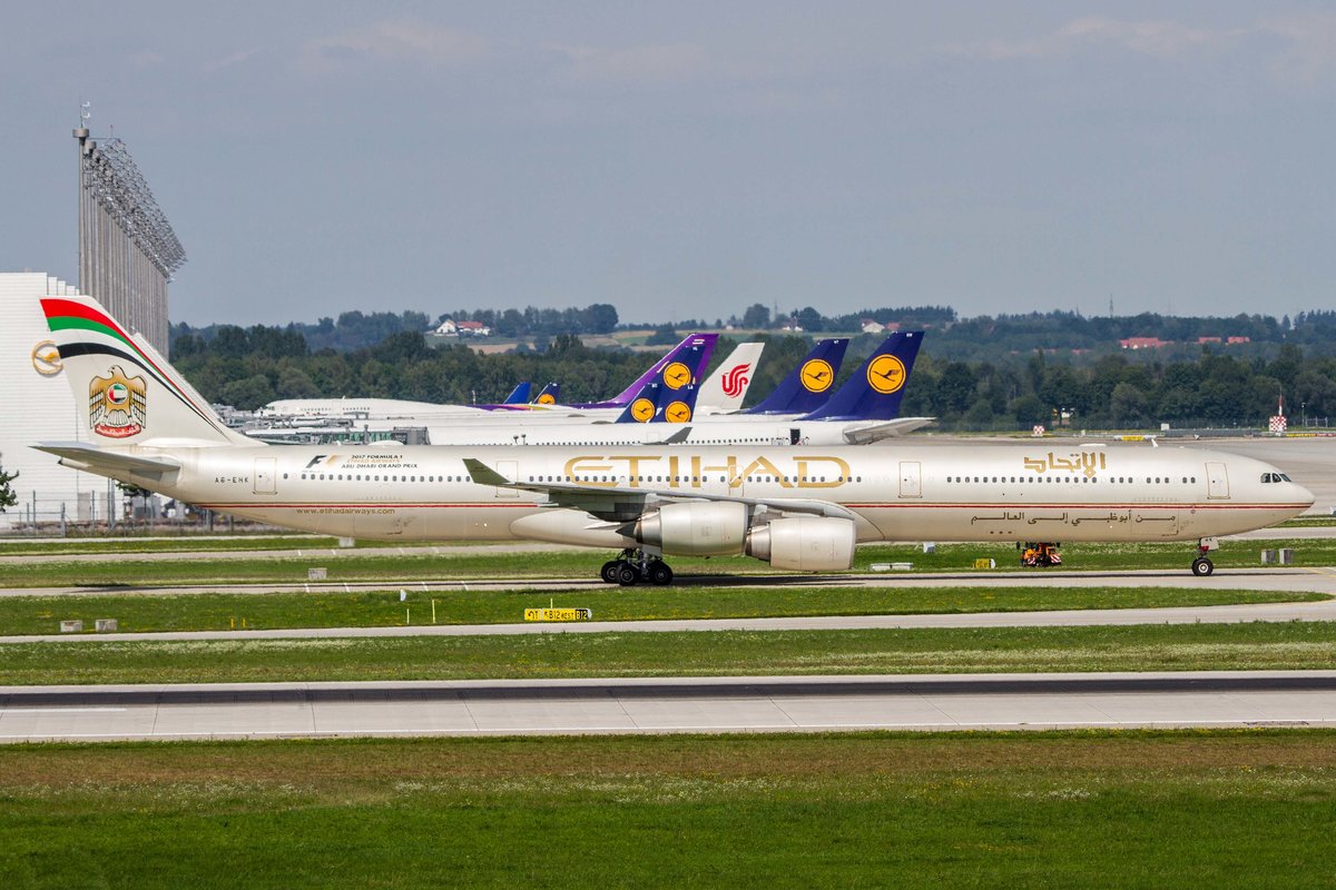 Etihad Airways (EY-ETD), A6-EHK, Airbus, A 340-642 (F1-GP Abu Dhabi '17-Sticker), 22.08.2017, MUC-EDDM, München, Germany 