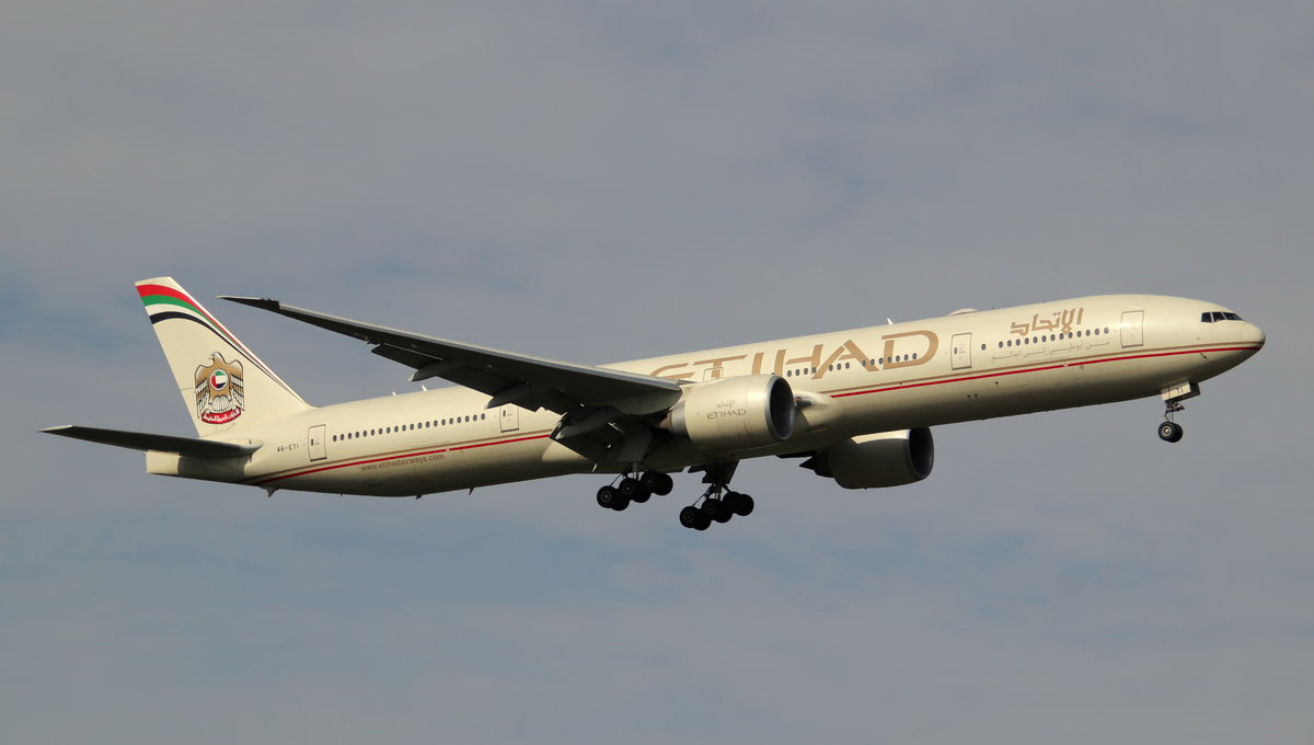 Etihad Airways,A6-ETI,MSN 39684,Boeing 777-3FXER,02.10.2020,FRA-EDDF,Frankfurt,Germany