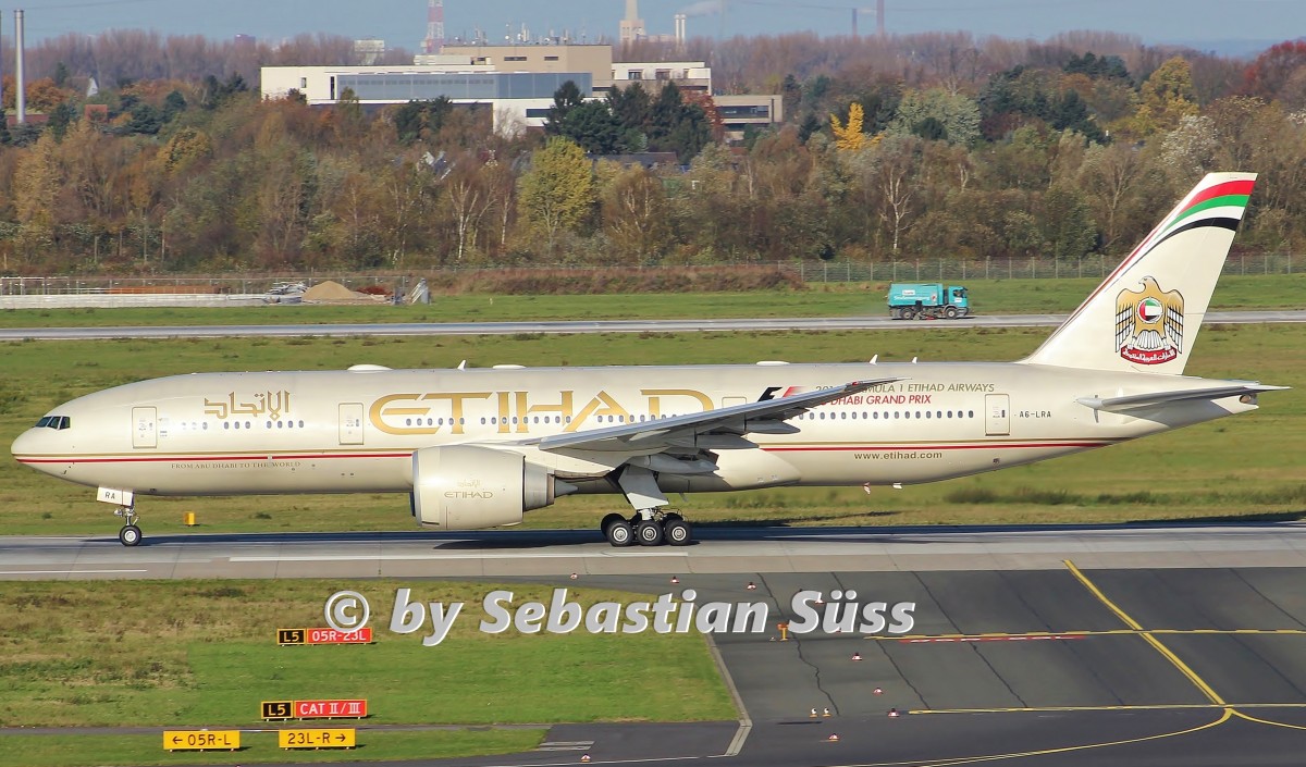 ETIHAD B777-200LR A6-LRA @ Dusseldorf. 21.11.14