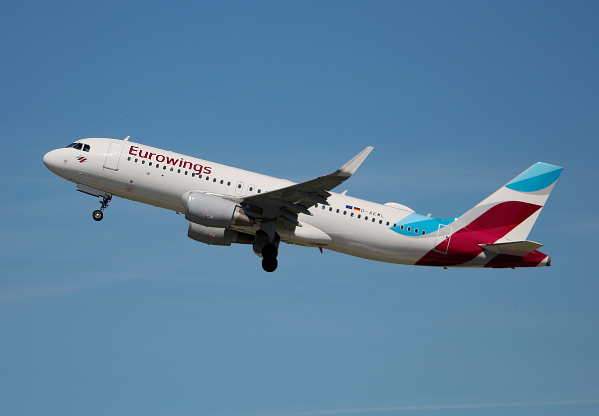 Euroweings, Airbus A 320-214,D-AEWL, DUS, 17.05.2017