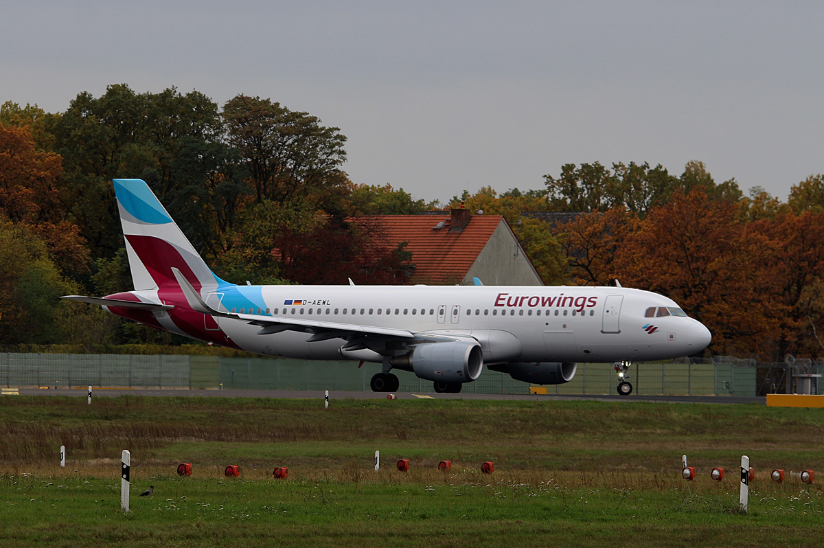 Eurowings , Airbus A 320-214, D-AEWL, TXL, 29.10.2016