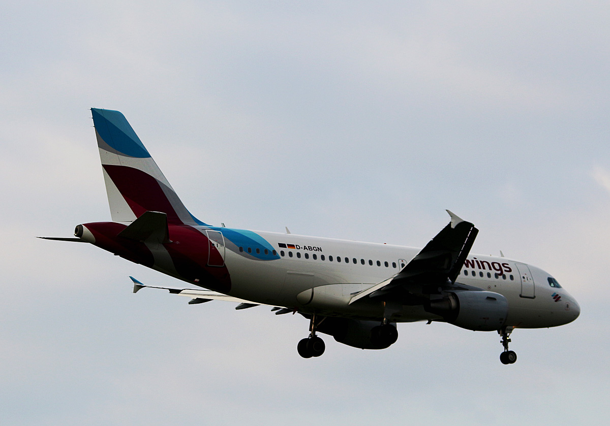 Eurowings, Airbus A 319-112, D-ABGN, TXL, 02.04.2017