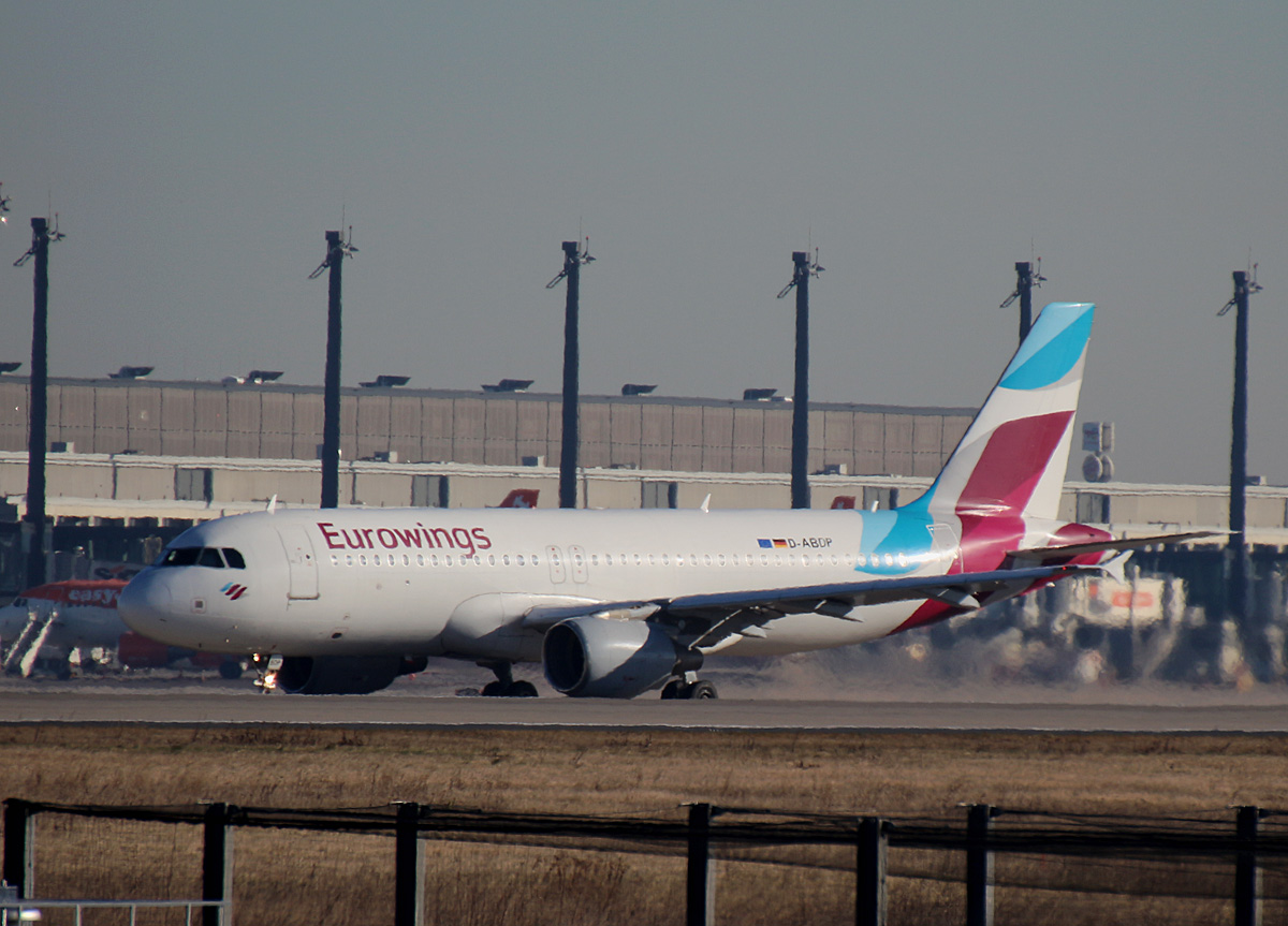 Eurowings, Airbus A 320-214, D-ABDP, BER, 08.03.2022