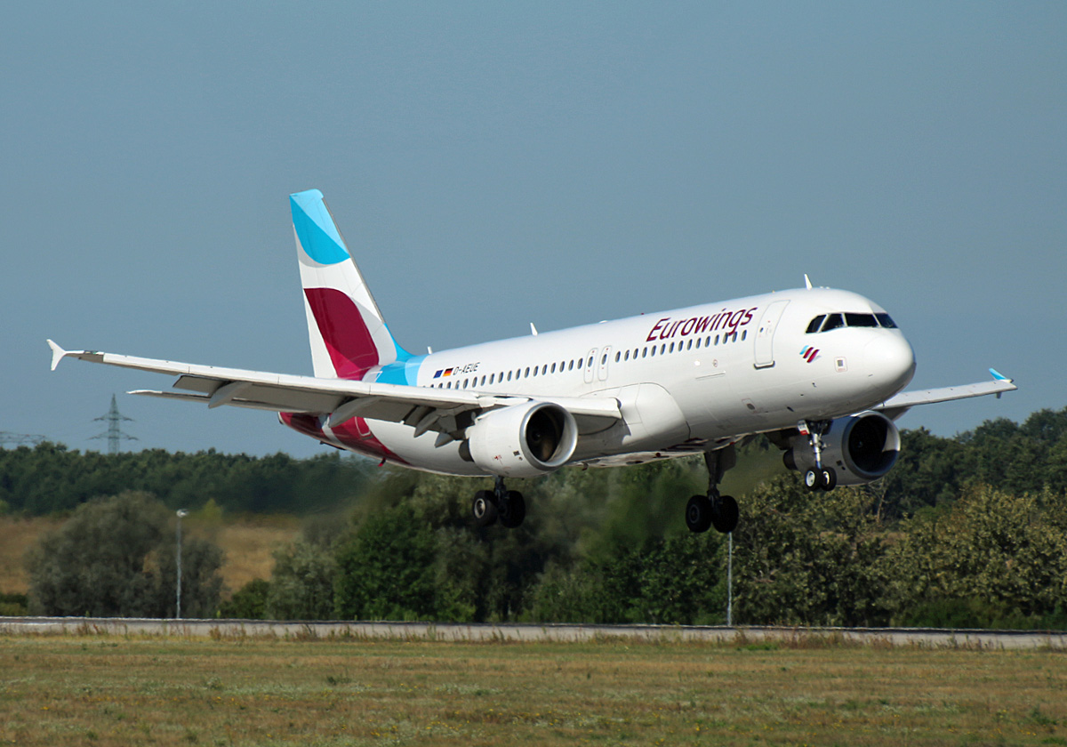 Eurowings, Airbus A 320-214, D-AEUE, BER, 02.09.2022