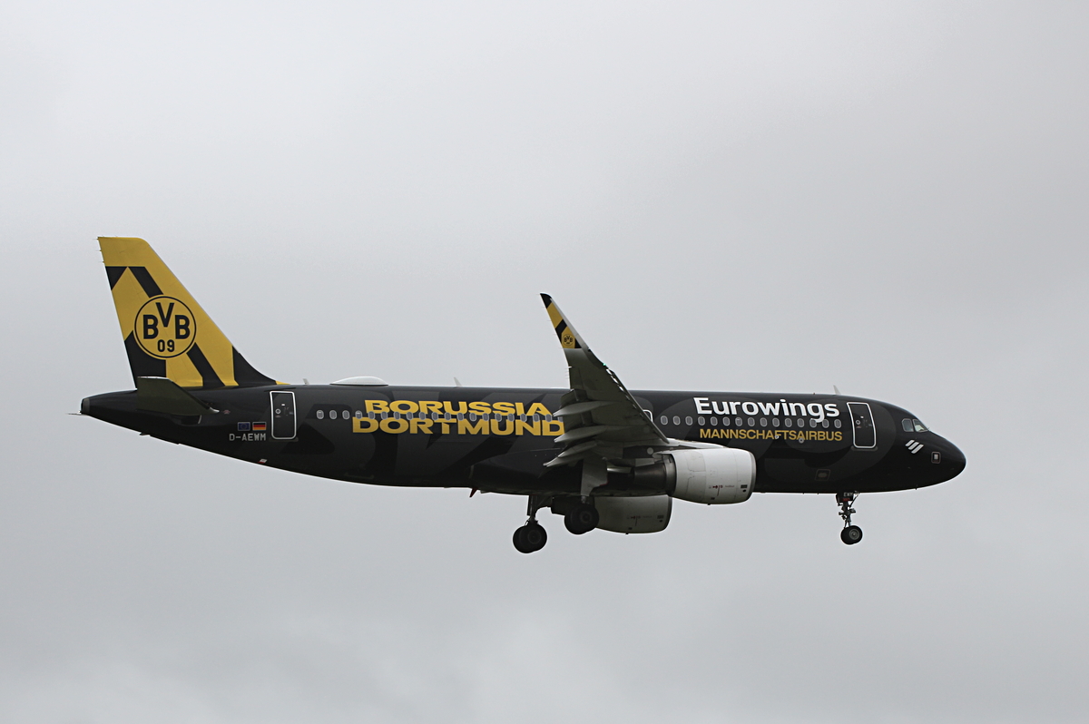 Eurowings, Airbus A 320-214, D-AEWM, BER, 10.10.2025