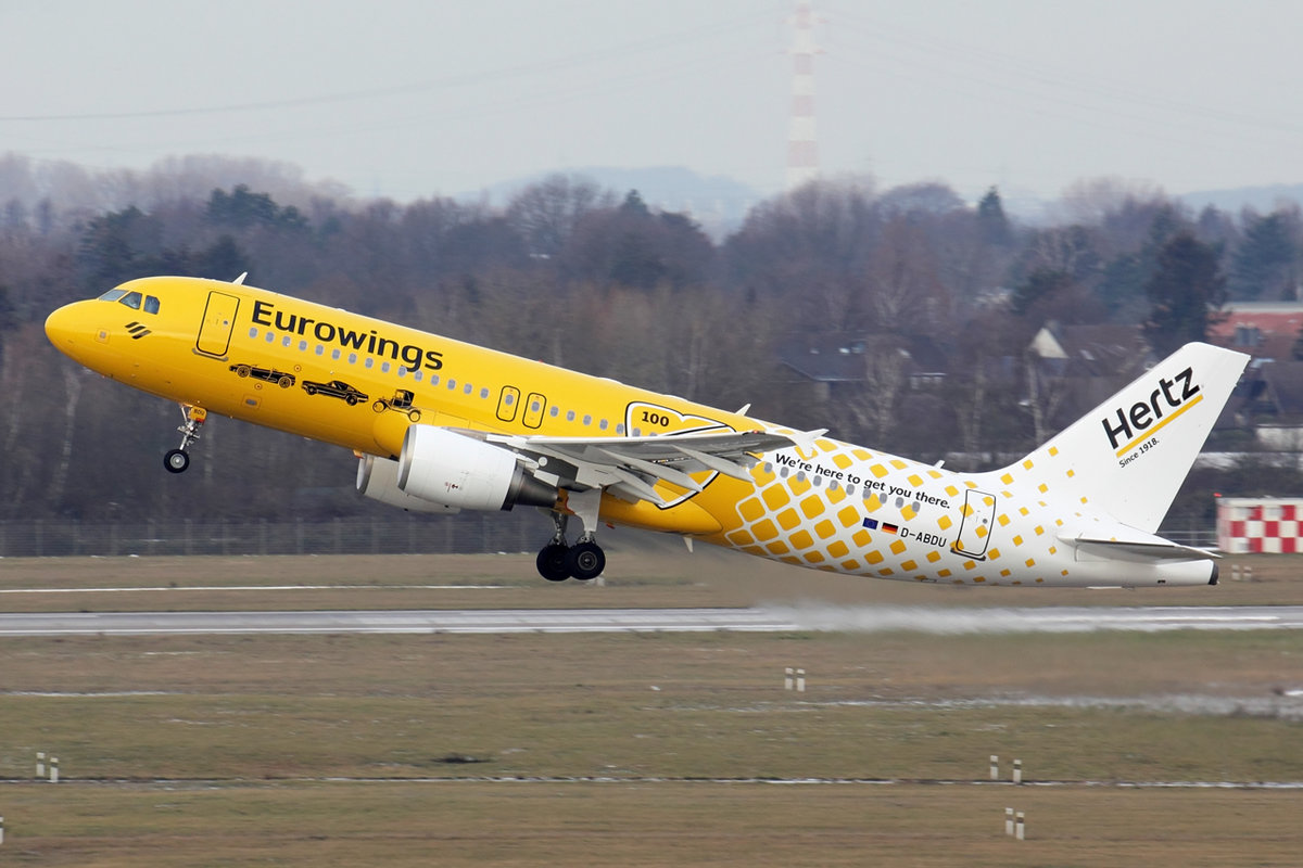 Eurowings Airbus A320-214 D-ABDU beim Start in Düsseldorf 1.2.2019