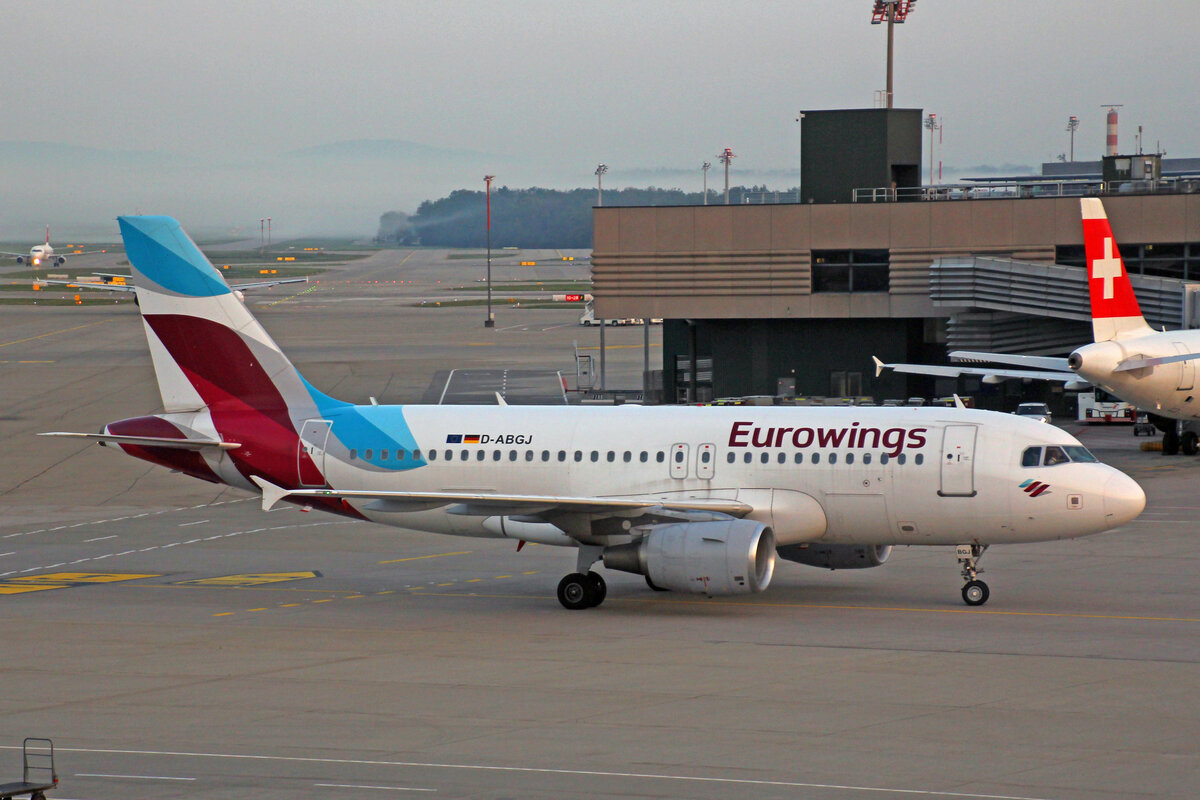 Eurowings, D-ABGJ, Airbus A319-112, msn: 3415, 16.Oktober 2021, ZRH Zürich, Switzerland.
