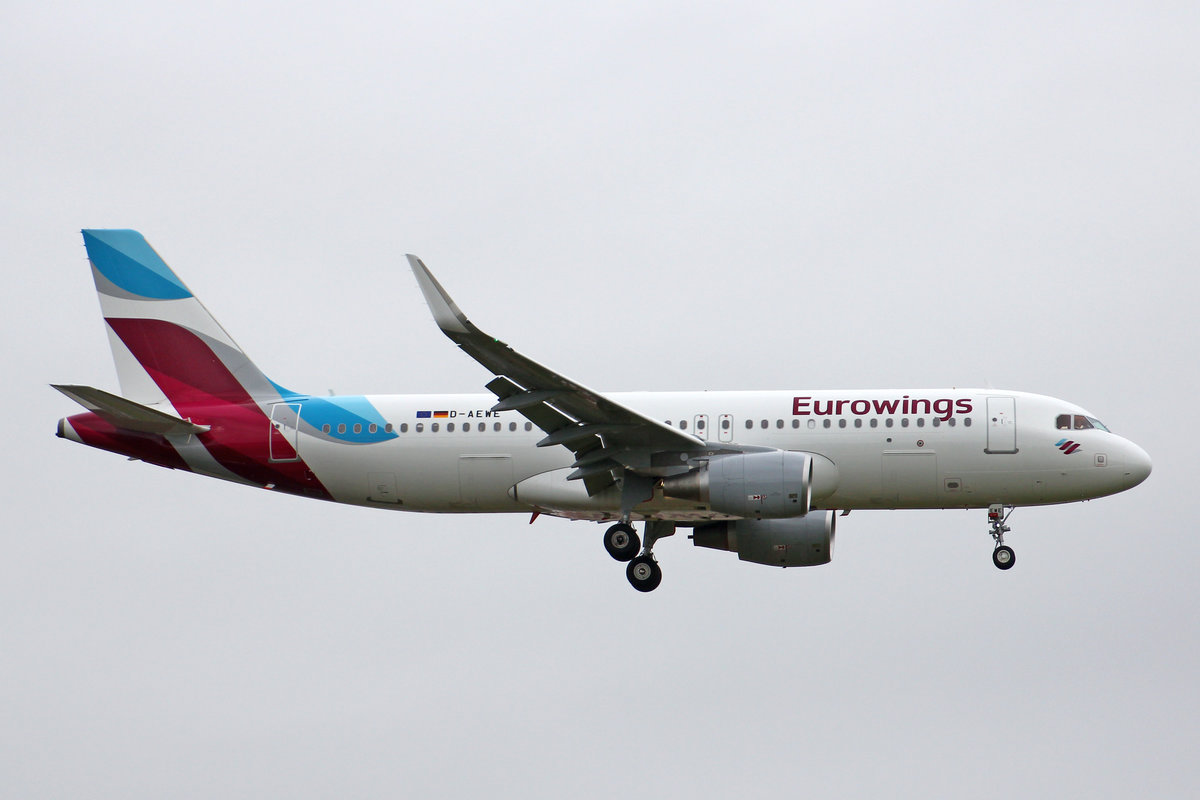 Eurowings, D-AEWE, Airbus A320-214 SL, 01.Juli 2016, LHR London Heathrow, United Kingdom.