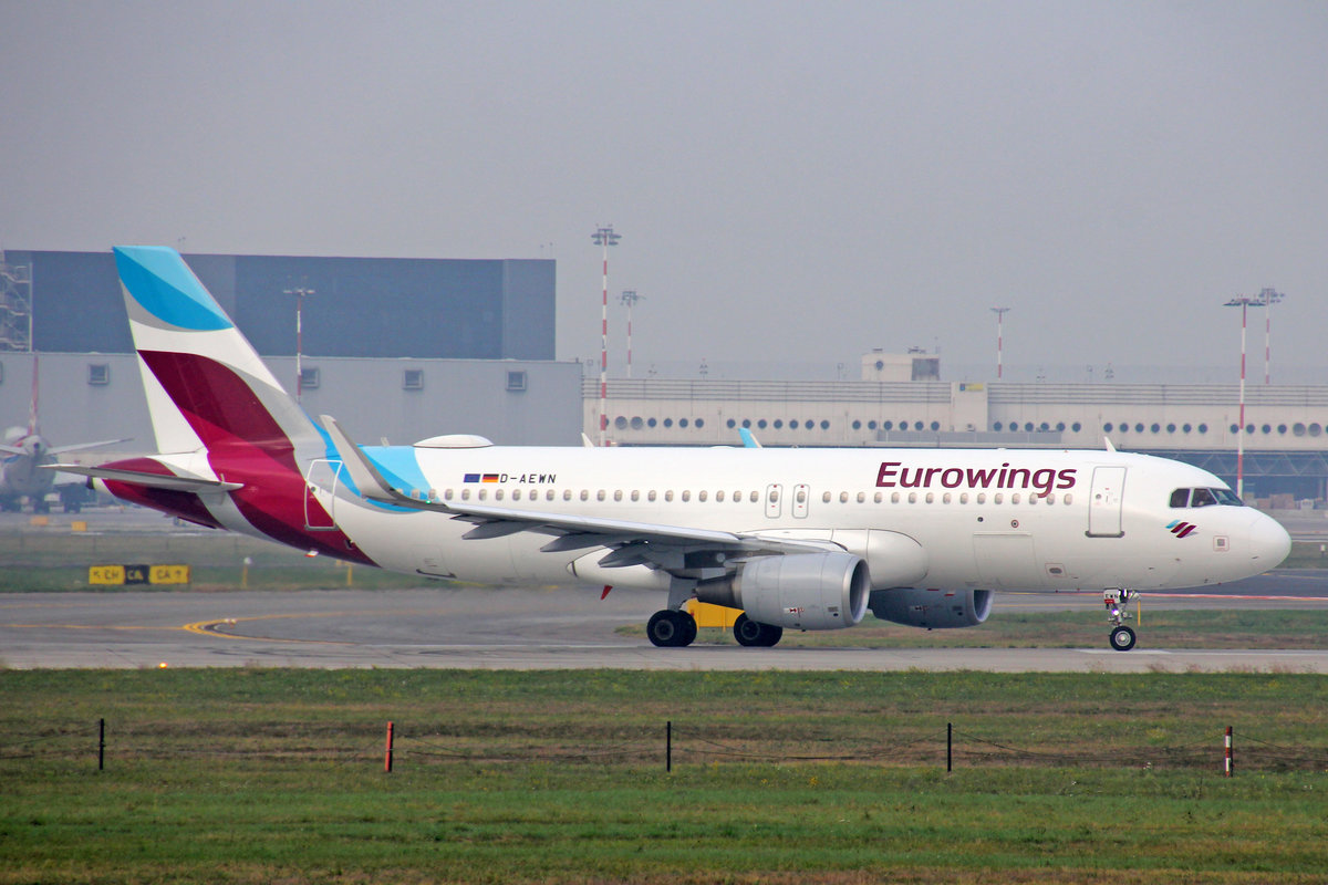 Eurowings, D-AEWN, Airbus A320-214, msn: 7393, 16.Oktober 2018, MXP Milano-Malpensa, Italy.