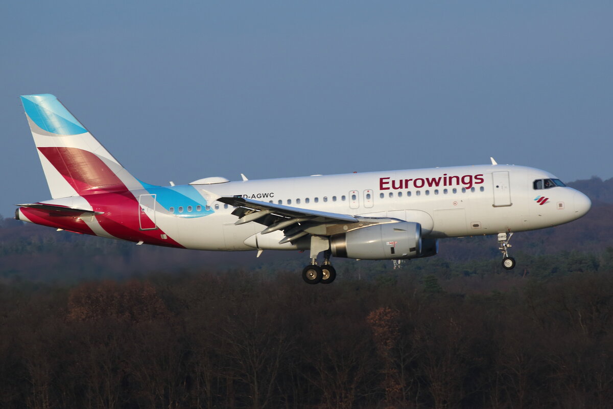 Eurowings, D-AGWC, Airbus A319-132.  Köln-Bonn (EDDK), 13.02.2022.