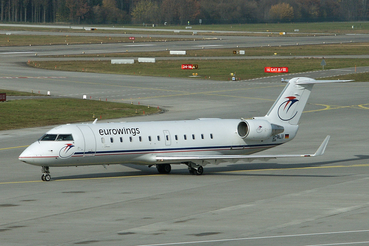 Eurowings, D-ALIV, Bombardier CRJ-100ER, 15.November 2003, ZRH Zürich, Switzerland.