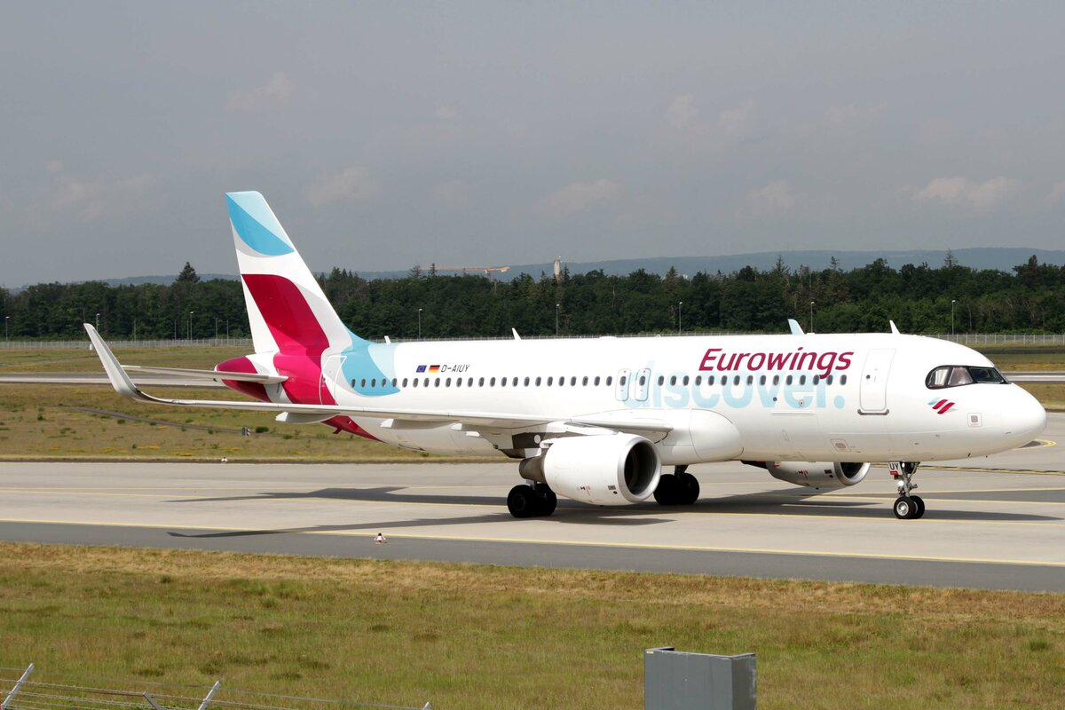 Eurowings Discover (4Y-OCN), D-AIUY, Airbus, A 320-214 sl, 20.05.2022, EDDF-FRA, Frankfurt, Germany