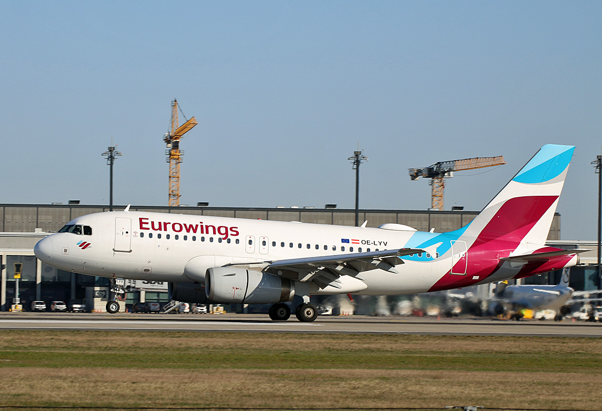 Eurowings Europe, Airbus A 319-132, OE-LYV, BER, 04.04.2021