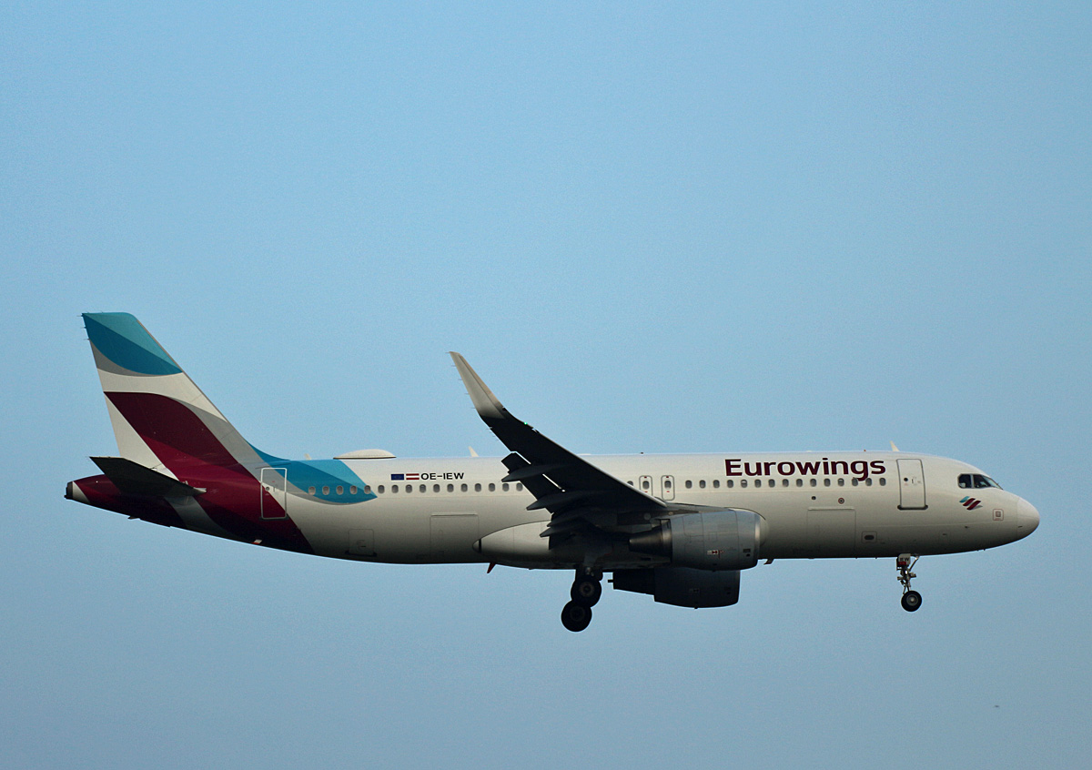 Eurowings Europe, Airbus A 320-214, OE-IEW, BER, 14.11.2021