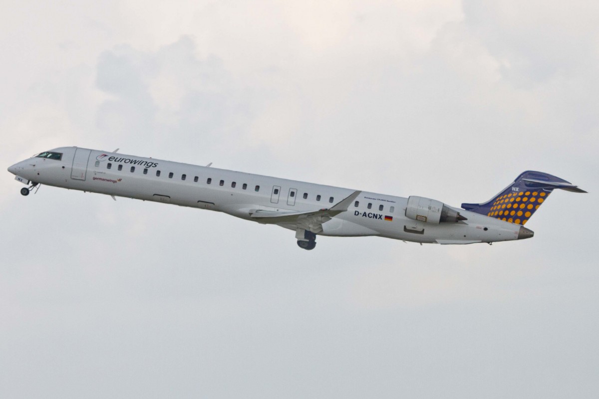 Eurowings (EW-EWG), D-ACNX, Bombardier, CRJ-900 NG (GW-Sticker), 27.06.2015, DUS-EDDL, Düsseldorf, Germany