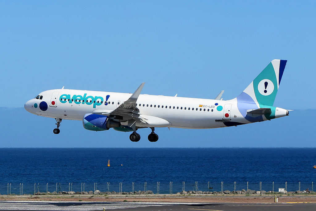 Evelop, EC-LZD, Airbus, A320-214, 16.03.2015, ACE, Arrecife, Spain 




