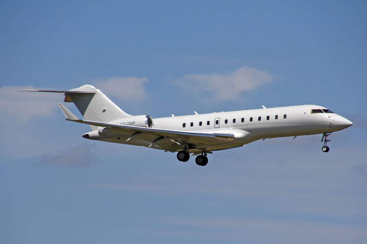 Execujet Scandinavia, OY-GMF, Bombardier Global, msn: 9043, 01.August 2019, ZRH Zürich, Switzerland.