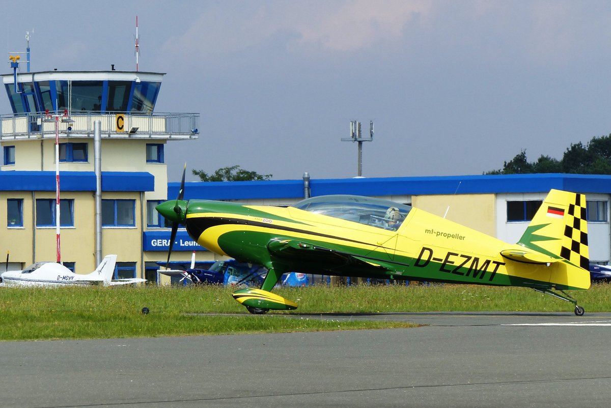 Extra 200, D-EZMT, Flugplatz Gera (EDAJ), 27.8.2017