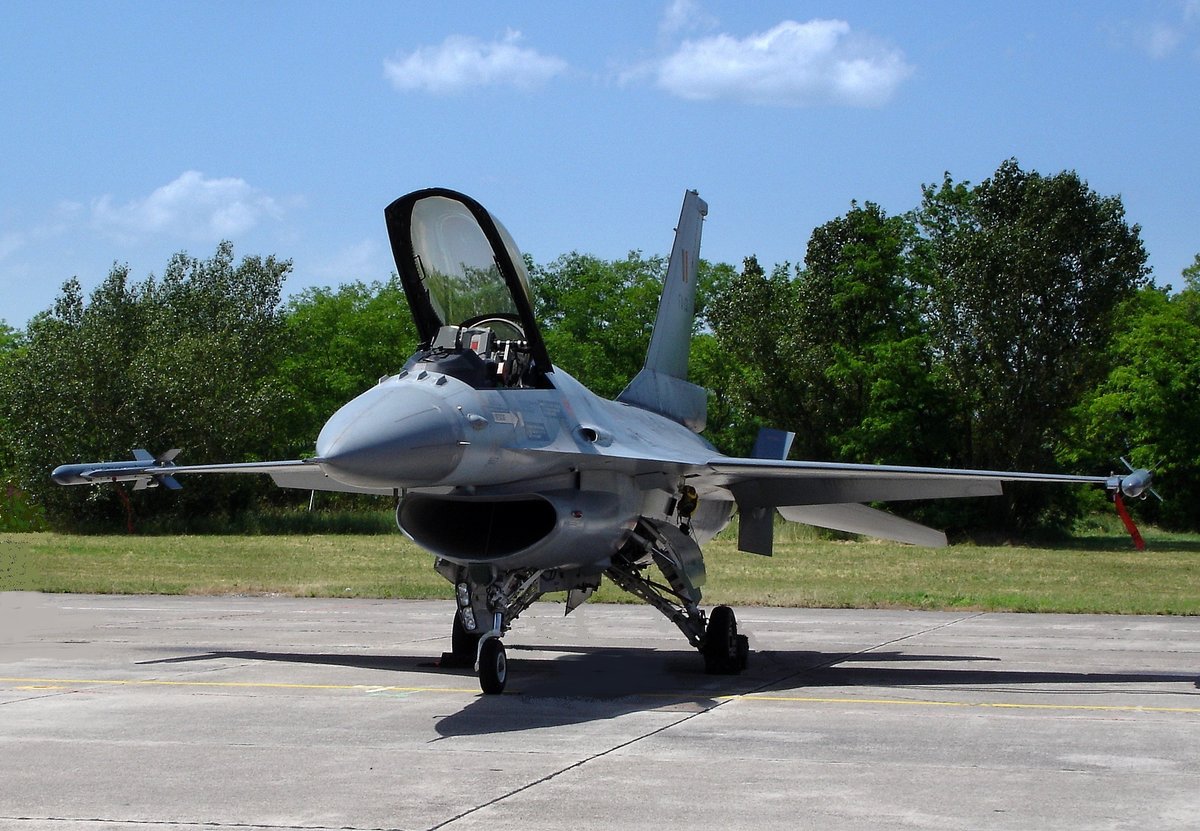 F-16, FA-130, der Luftwaffe aus Belgien, Flugschau Colmar-Meyenheim, Juni 2006 