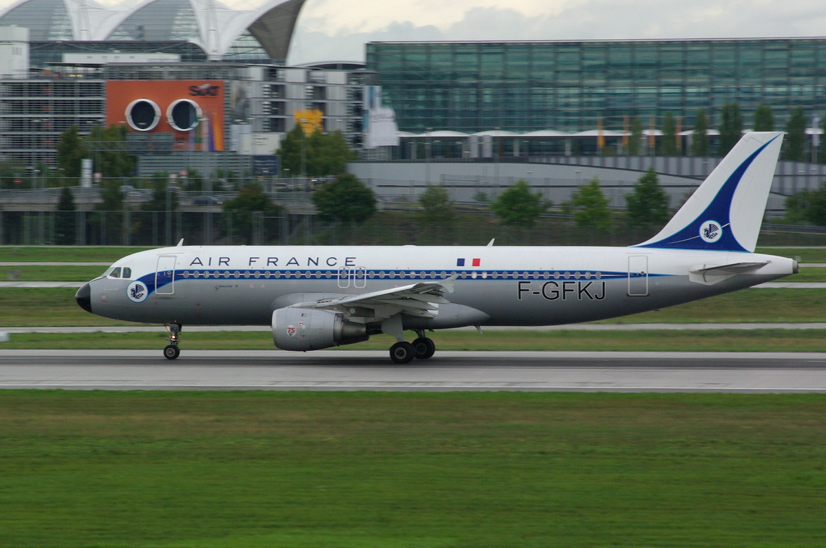 F-GFKJ Air France Airbus A320-211     15.09.2013

Flughafen Mnchen