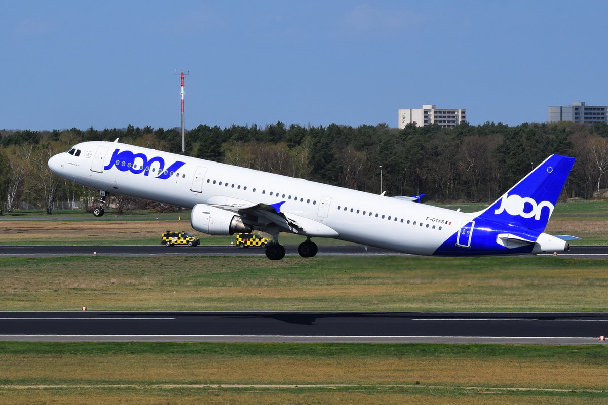 F-GTAS JOON Airbus A321-211 , TXL , 17.04.2018