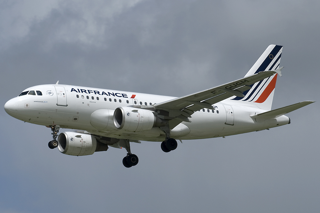 F-GUGM Airbus A318-111 12.05.2013