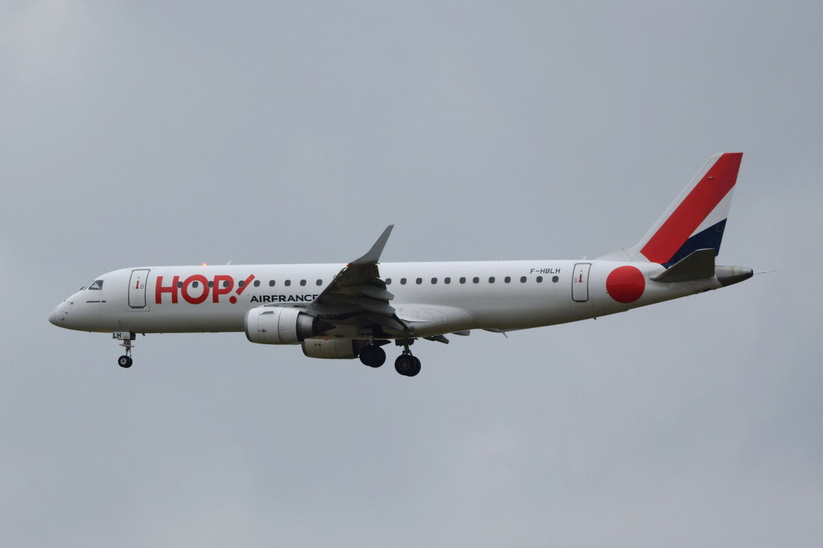 F-HBLH , HOP! , Embraer ERJ-190STD (ERJ-190-100) , 12.06.2021 , Berlin-Brandenburg  Willy Brandt  , BER , 