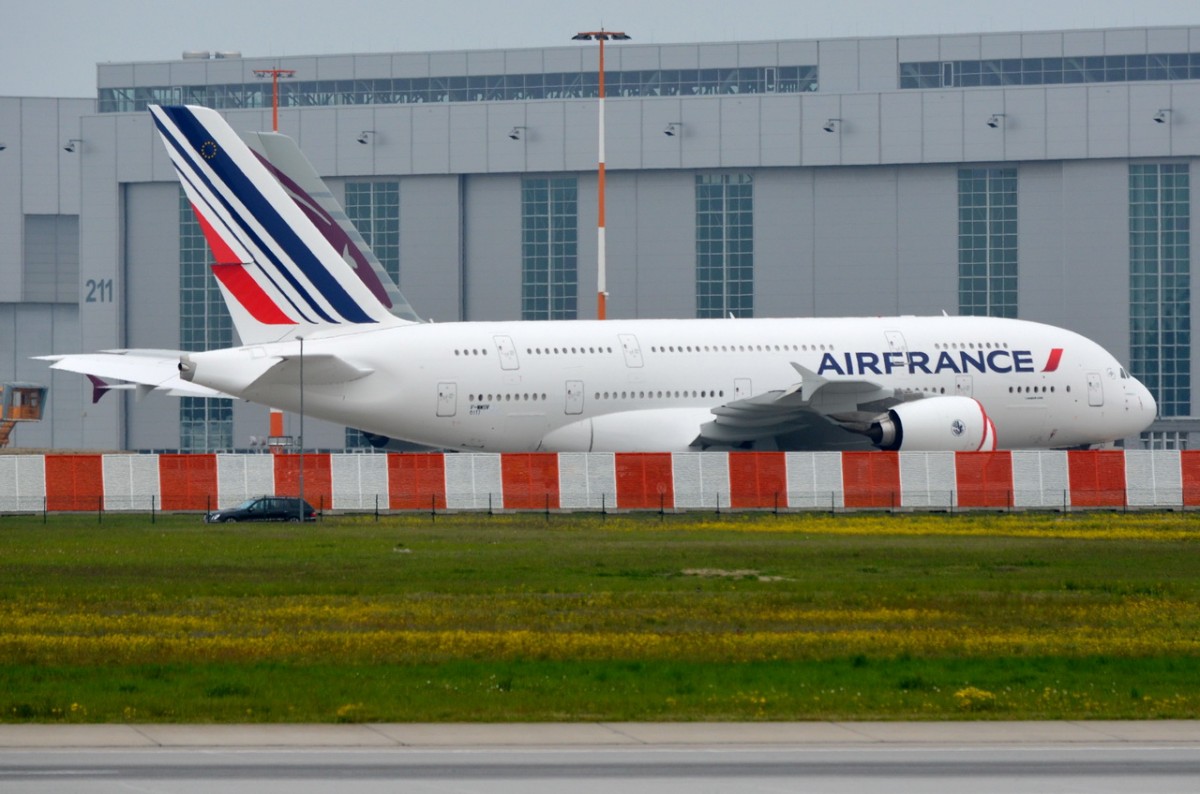 F-HPJJ   Air France   Airbus A380-861  F WWZV    0117     
Hamburg-Finkenwerder     05.05.2014