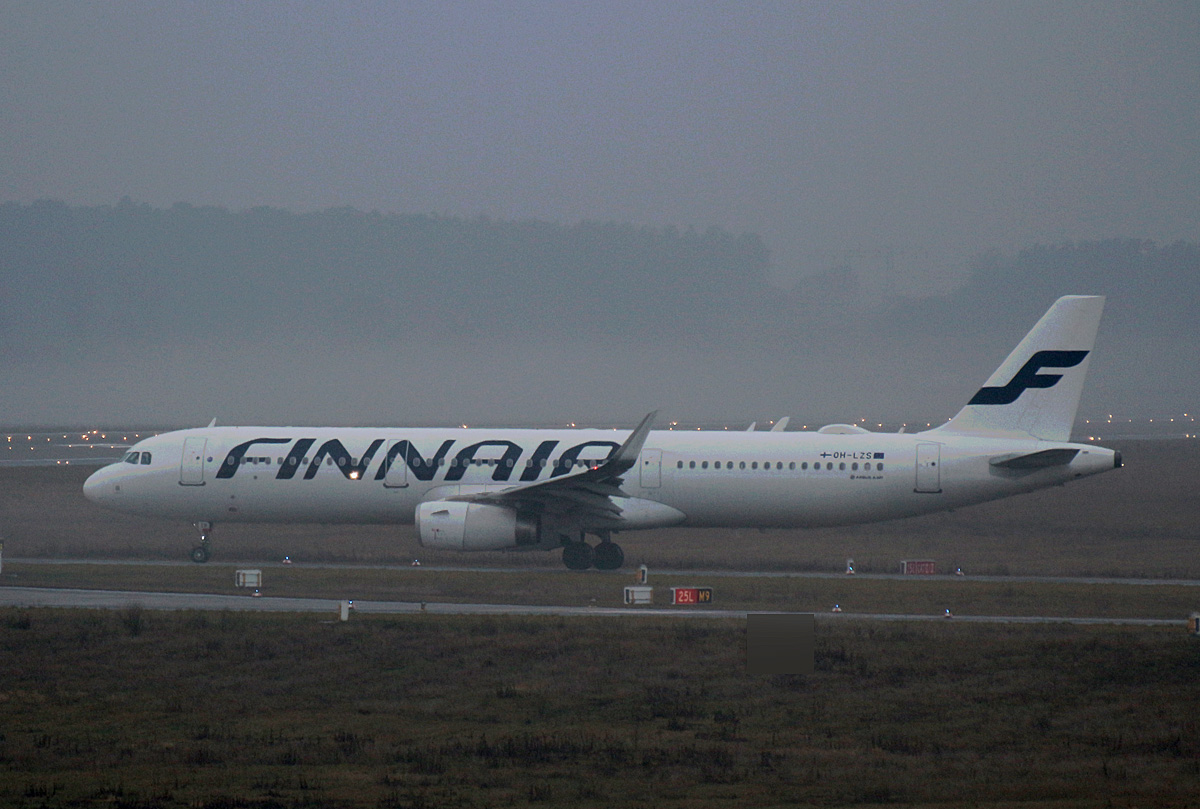 Finnair, Airbus A 321-231, OH-LZS, BER, 30.12.2021