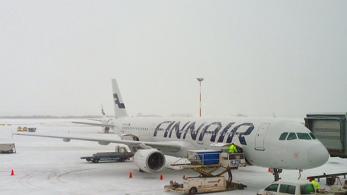 Finnair Airbus A321-211, OH-LZC, am Flughafen Helsinki-Vantaa, 4.3.13