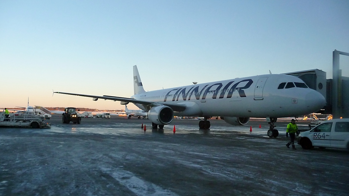 Finnair Airbus A321-211, OH-LZC, am Flughafen Helsinki-Vantaa, 9.3.13 