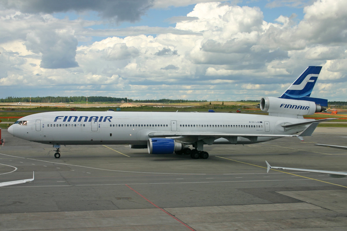Finnair, OH-LGEB, McDonnell Douglas MD-11, msn: 48450/479, 28.Juli 2005, HEL Helsinki, Finnland.