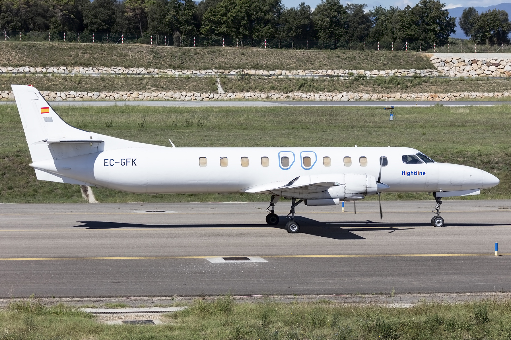 Flightline, EC-GFK, Swearingen, SA-226AT Merlin-IV, 18.09.2015, GRO, Girona, Spain 


