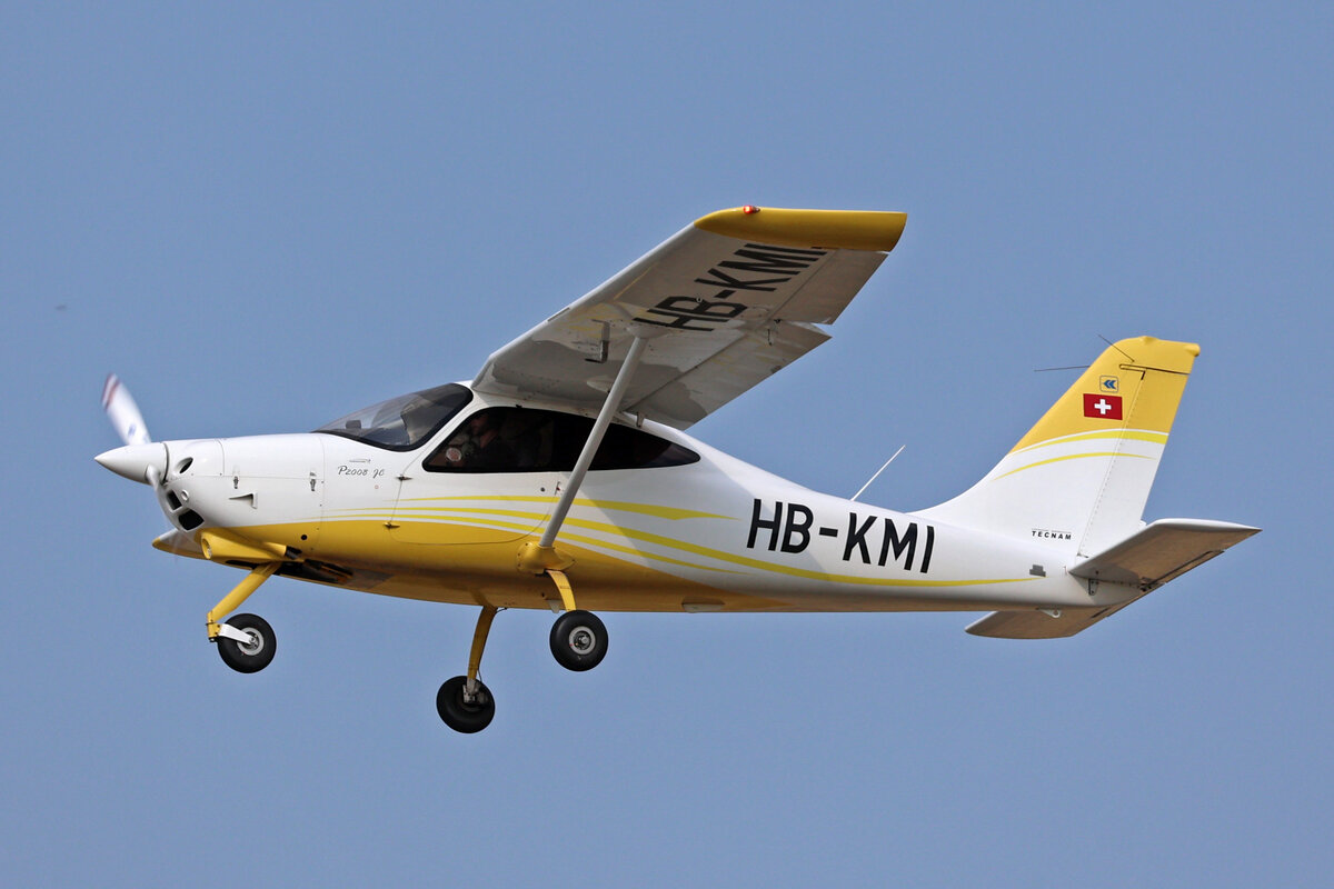 Flugschule Basel, HB-KMI, Tecnam P2008 JC, msn: 1043, 16.Juni 2023, BSL Basel - Mülhausen, Switzerland.