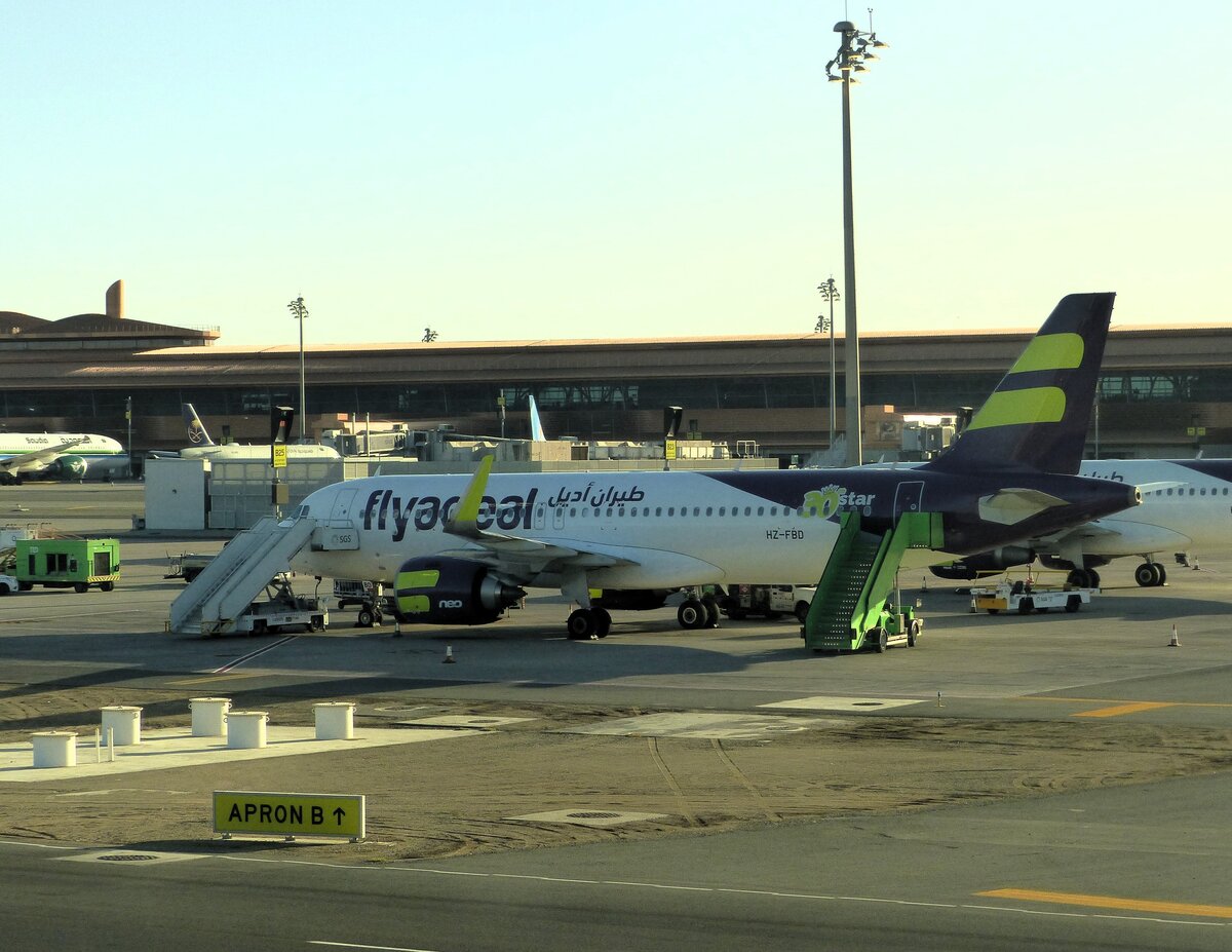 Flyadeal, Airbus A 320-251N, HZ-FBD, Jeddah International Airport (JED/OEJN)