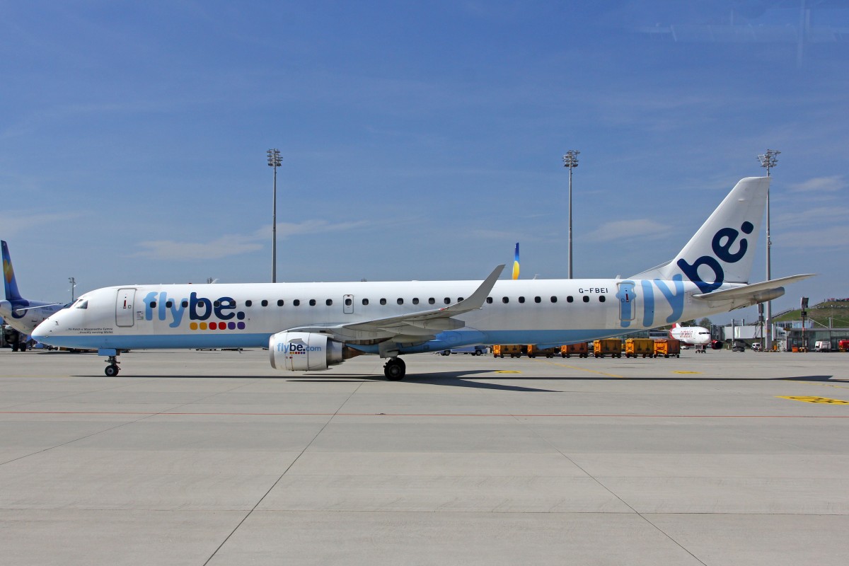 Flybe, G-FBEI, Embraer ERJ-195LR, 12.September 2015, MUC München, Germany.