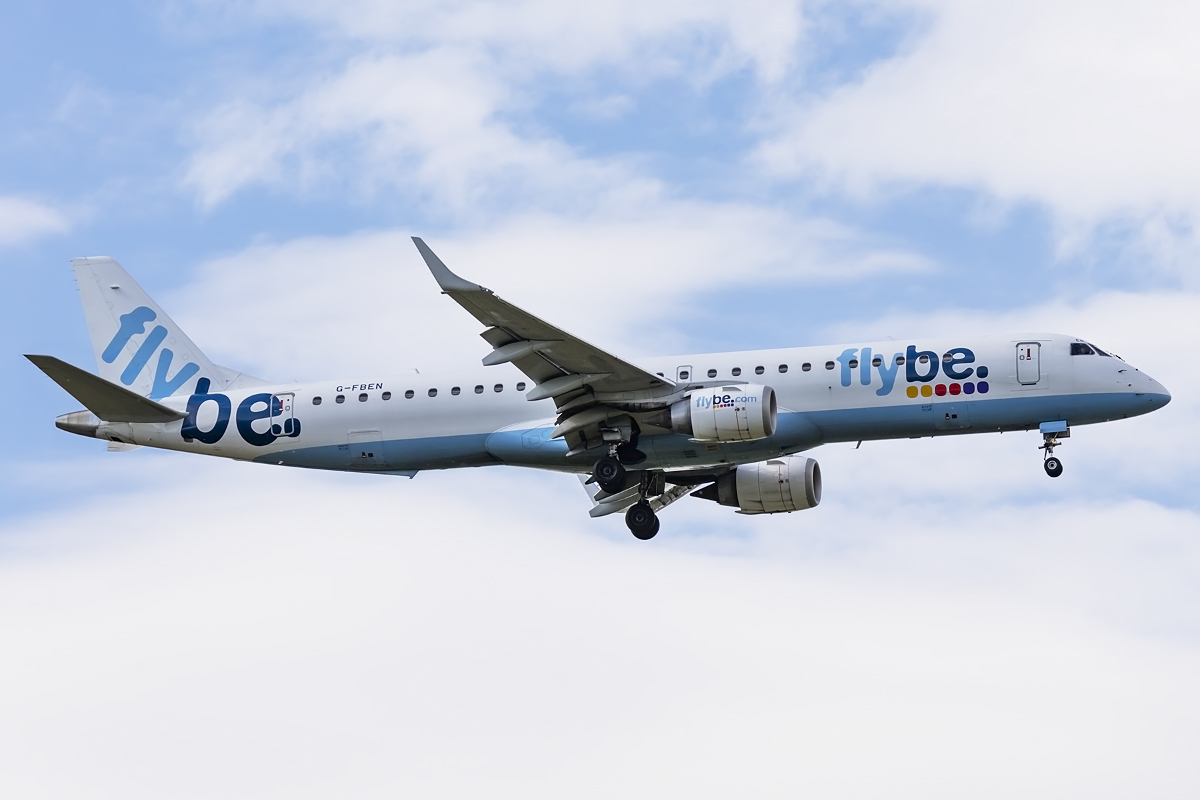Flybe, G-FBEN, Embraer, ERJ-195, 07.05.2016, CDG, Paris, France 




