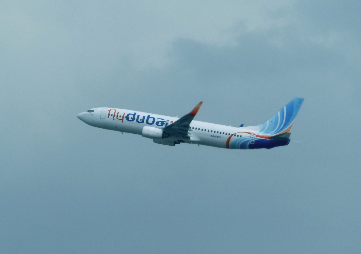 Flydubai, A6-FDQ, Boeing 737-800, gestartet in Dubai (DXB), 7.12.2015