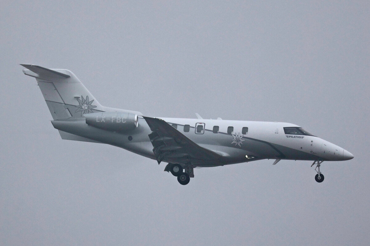 Flying Group Luxembourg, LX-FCB, Pilatus PC-24, msn: 124, 20.Januar 2025, ZRH Z�rich, Switzerland.